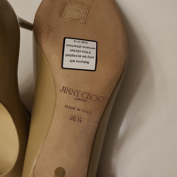 Like new Jimmy Choo tan pump. - Picture 5 of 5